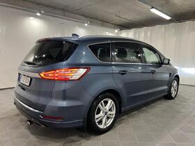 Ford S-MAX vaihtoauto