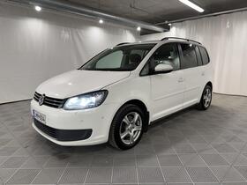 Volkswagen Touran vaihtoauto