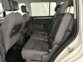 Volkswagen Touran vaihtoauto