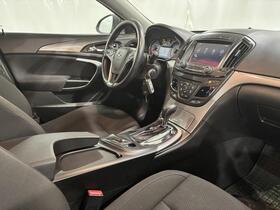 Opel Insignia vaihtoauto