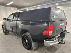 Toyota Hilux vaihtoauto