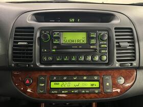 Toyota Camry vaihtoauto