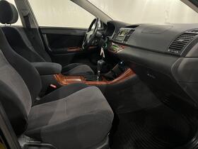 Toyota Camry vaihtoauto