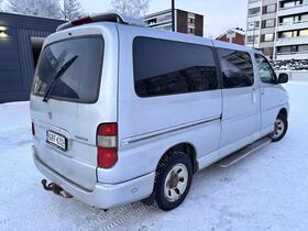 Toyota Hiace vaihtoauto