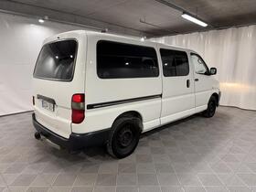 Toyota Hiace vaihtoauto