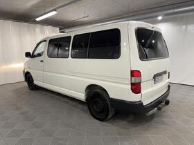 Toyota Hiace vaihtoauto
