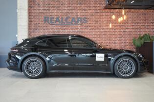 Porsche Taycan vaihtoauto