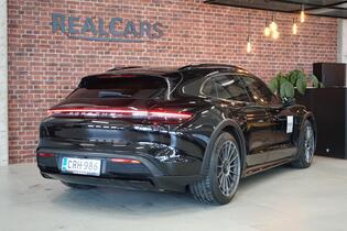 Porsche Taycan vaihtoauto