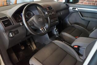 Volkswagen Touran vaihtoauto