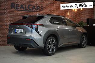 Toyota bZ4X vaihtoauto