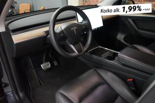 Tesla Model Y vaihtoauto