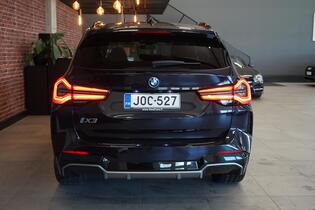 BMW iX3 vaihtoauto