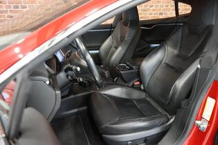 Tesla Model S vaihtoauto