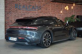 Porsche Taycan vaihtoauto