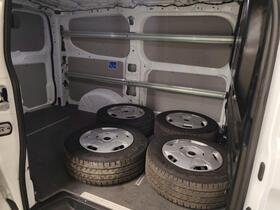 Ford Transit Custom vaihtoauto