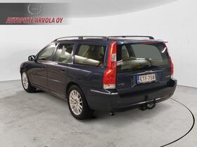 Volvo V70 vaihtoauto