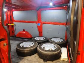 Ford Transit Custom vaihtoauto