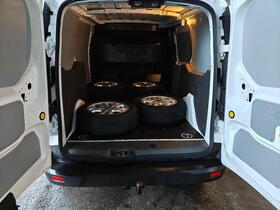 Ford Transit Connect vaihtoauto