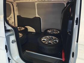 Ford Transit Connect vaihtoauto