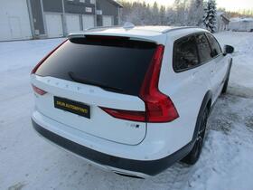 Volvo V90 Cross Country vaihtoauto