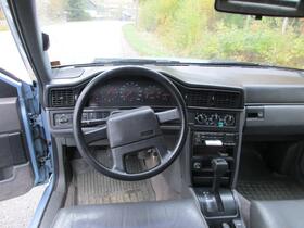 Volvo 760 vaihtoauto