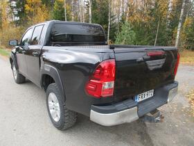 Toyota Hilux vaihtoauto