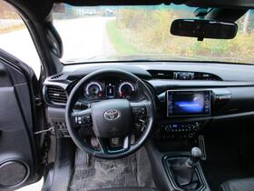 Toyota Hilux vaihtoauto