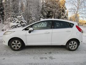 Ford Fiesta vaihtoauto