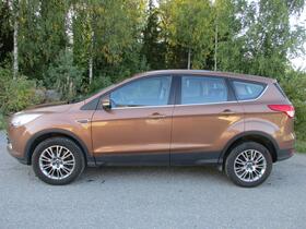 Ford Kuga vaihtoauto