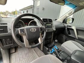 Toyota Land Cruiser vaihtoauto
