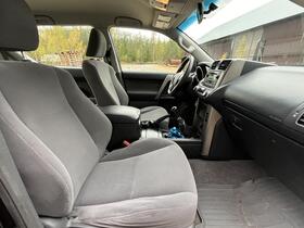 Toyota Land Cruiser vaihtoauto