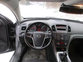 Opel Insignia vaihtoauto