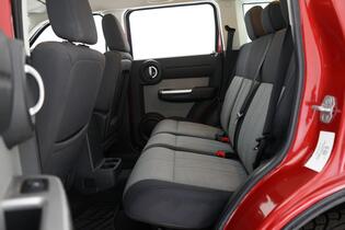 Dodge Nitro vaihtoauto