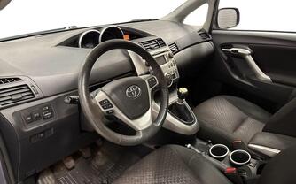 Toyota Verso vaihtoauto