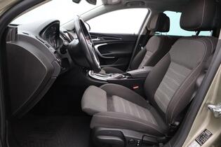 Opel Insignia vaihtoauto