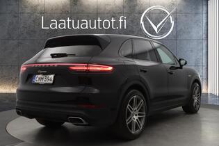 Porsche Cayenne vaihtoauto