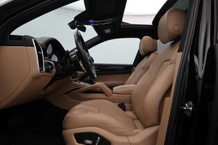 Porsche Cayenne vaihtoauto