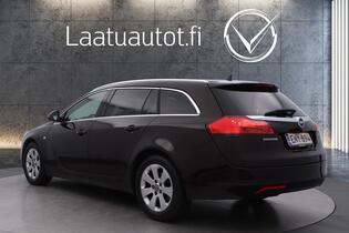 Opel Insignia vaihtoauto