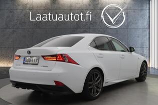 Lexus IS vaihtoauto