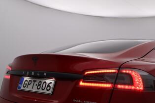 Tesla Model S vaihtoauto