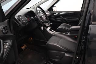 Ford S-MAX vaihtoauto