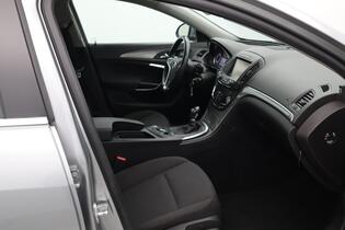 Opel Insignia vaihtoauto