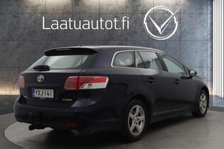 Toyota Avensis vaihtoauto