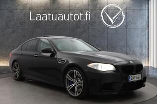 BMW M5 vaihtoauto