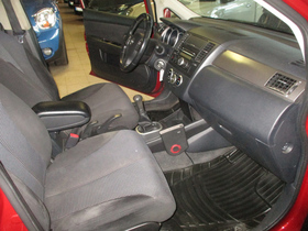 Nissan Tiida vaihtoauto