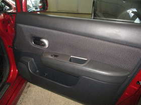 Nissan Tiida vaihtoauto