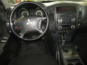 Mitsubishi Pajero vaihtoauto