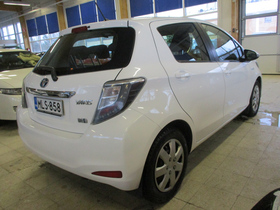 Toyota Yaris vaihtoauto
