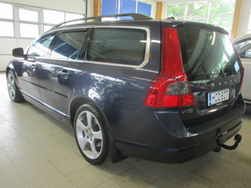 Volvo V70 vaihtoauto