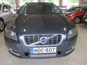 Volvo V70 vaihtoauto